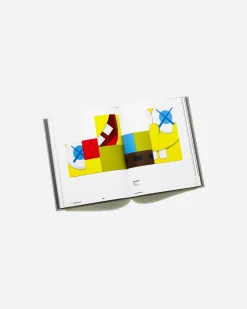 Kaws