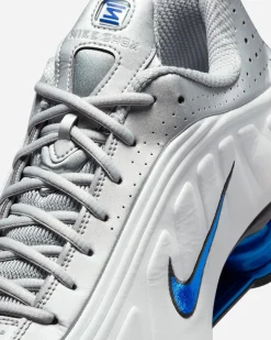 Shox R4